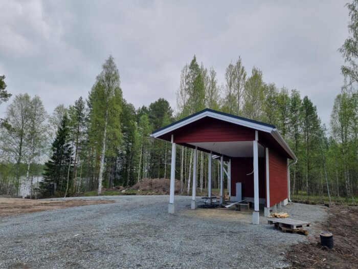 Hirsimökki Oulujärvi